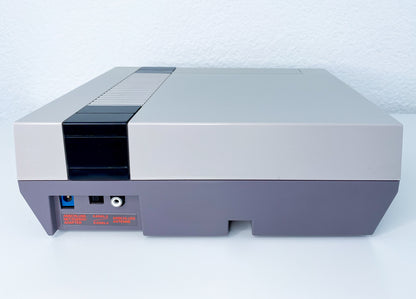 Nintendo Entertainment System (NES)